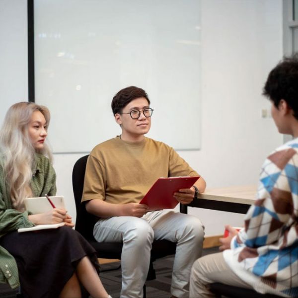 Tâm Lý Học Ứng Dụng: Bí Quyết Thành Công Trong Công Việc & Cuộc Sống